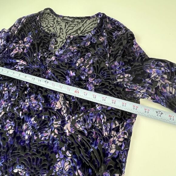 Roz and Ali Burnout Velvet Floral Top 1X Purple Popover Whimsigoth Dark Blouse - Picture 6 of 13